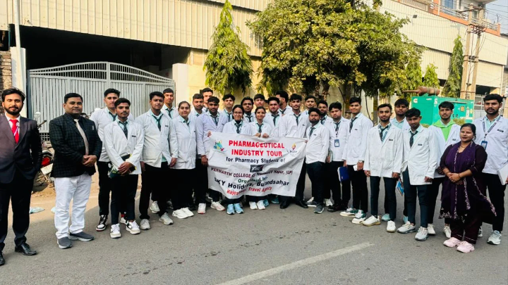 Pharmacy students visited Ritual Drugs Sonipat (15-11-2025)